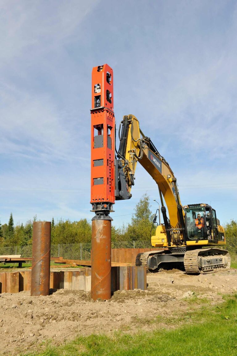 Piling Hammer - DMB Equipment Solutions